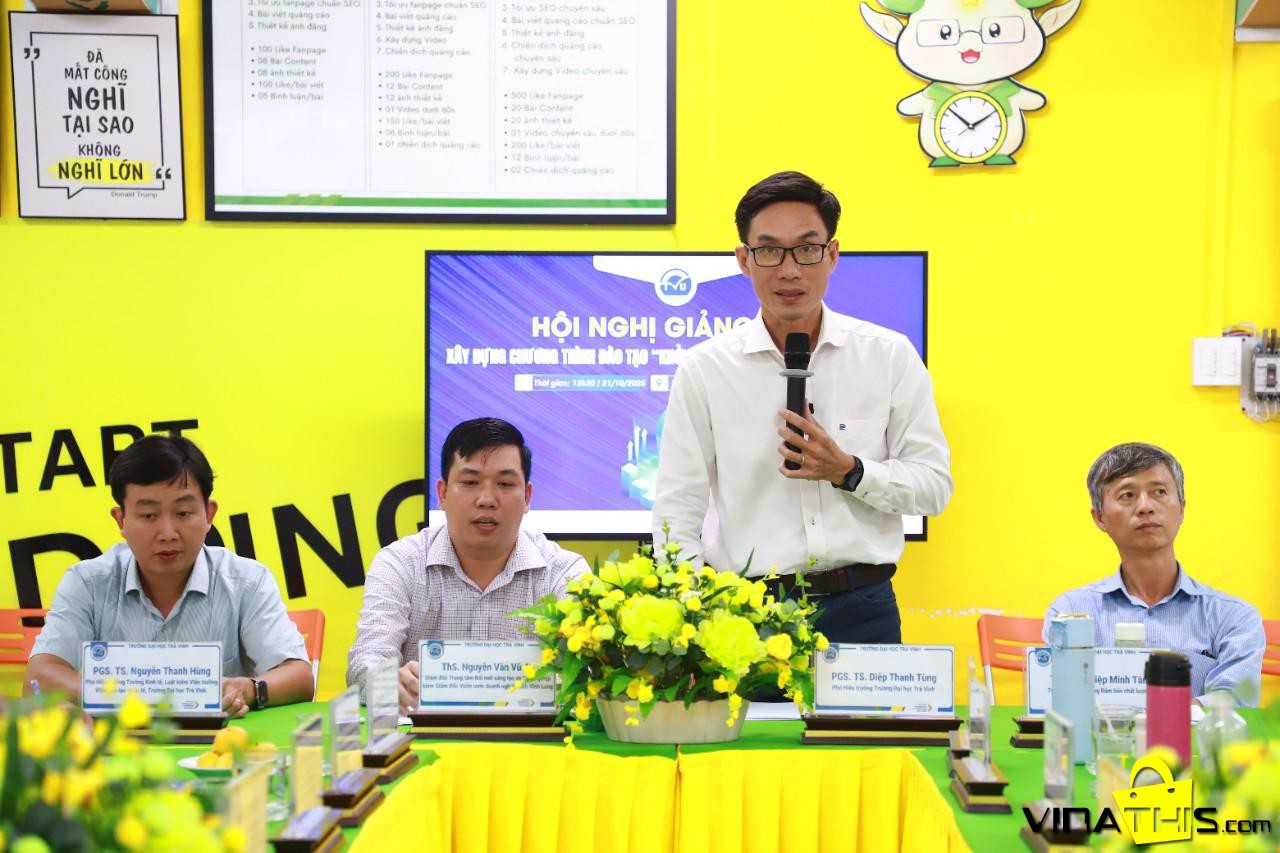 650969b82aeac3b49afbrgb(57, 66, 24);751